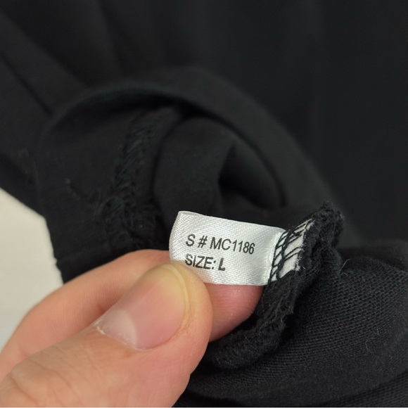 2023 TAYLOR SWIFT THE ERAS TOUR BLACK LONG SLEEVE TEE OFFICIAL AUTHENTIC LARGE - Picture 9 of 10